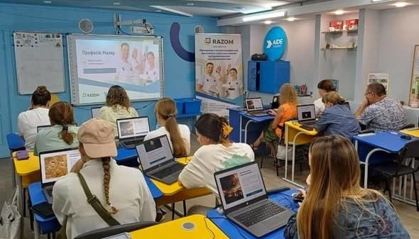 В Одесі безоплатно навчають штукатурів і малярів для відбудови регіону