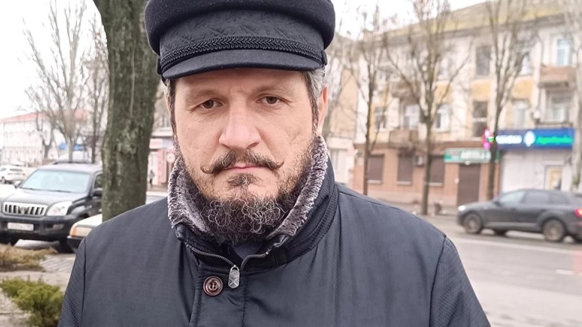 Артем Шарлай