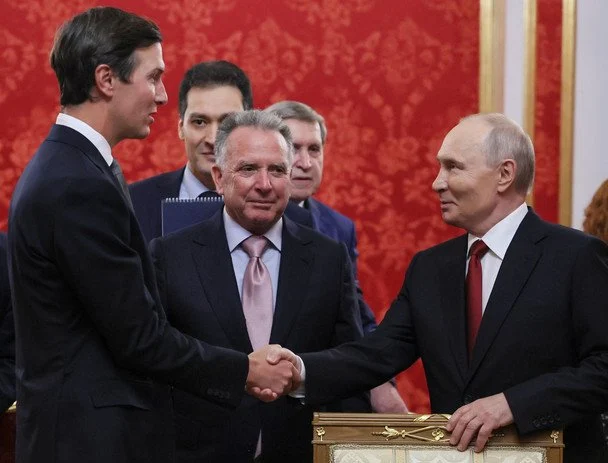 США висунули Зеленському вимогу перед переговорами Віткоффа з Путіним — деталі від Axios