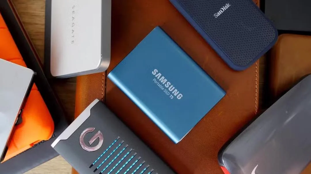 Ви недооцінюєте USB-порт у своєму смартфоні: 4 корисні способи його використання
