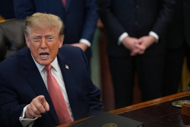 Трамп виставив Україні рахунок за допомогу: що хоче отримати
